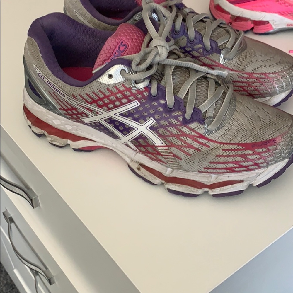 ASIC running shoe